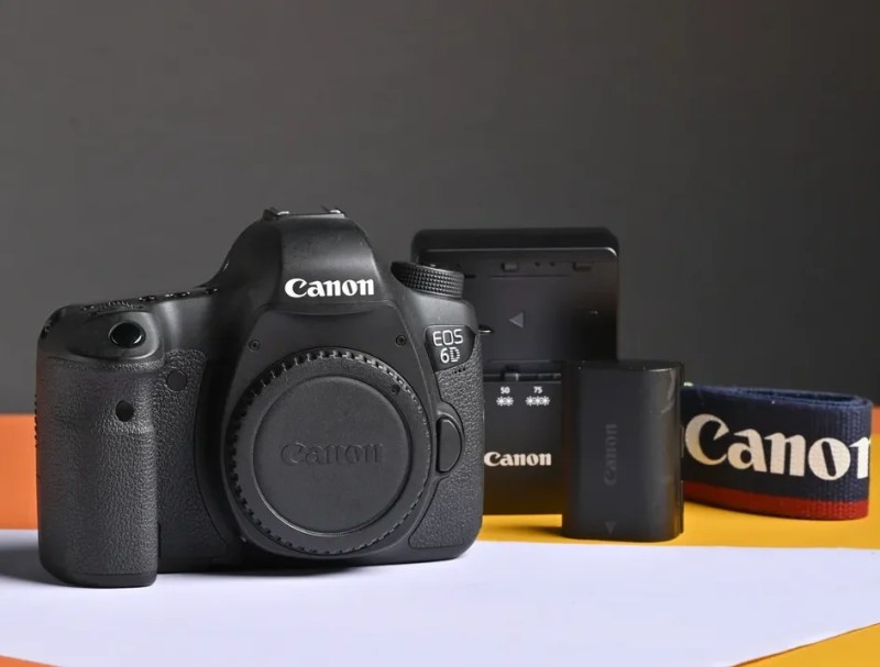 CANON EOS 6D