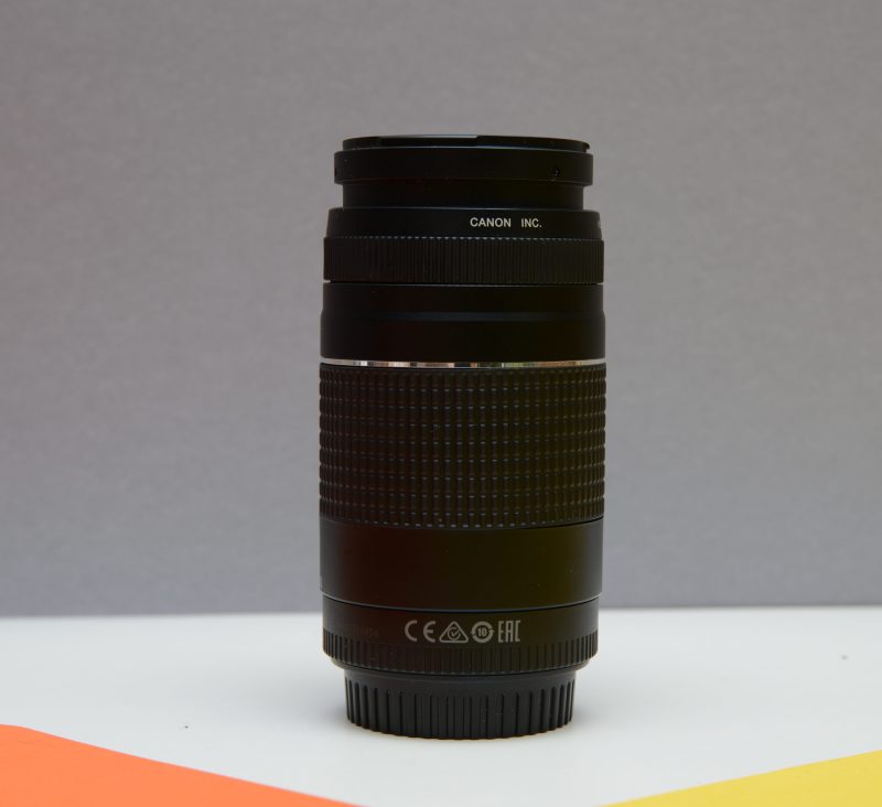Lente Canon EF 75-300mm f/4-5.6 III