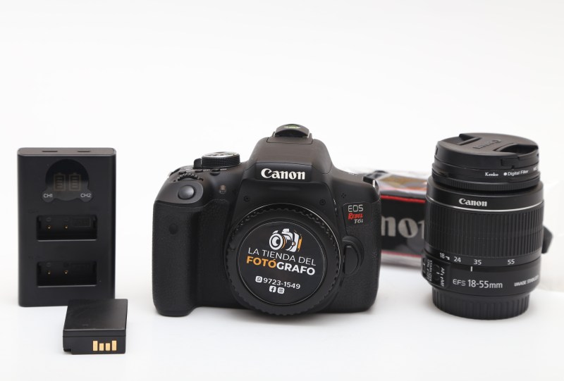 Cámara réflex digital Canon EOS Rebel T6i con lente de 18-55 mm