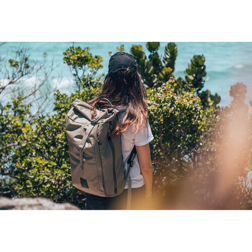 Mochila f-stop Dalston (Aloe, 21L) - Imagen 9