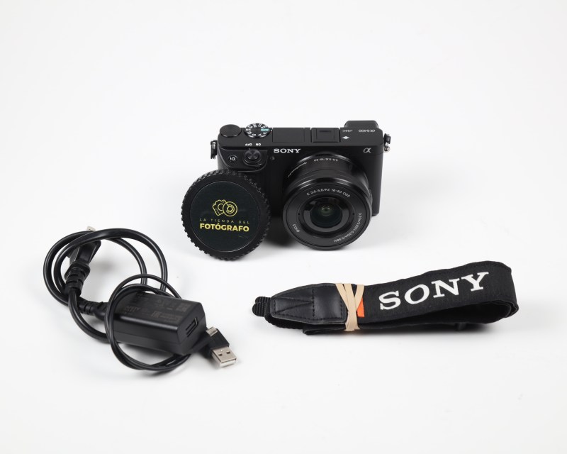 Sony a6400 + Lente 16-50mm