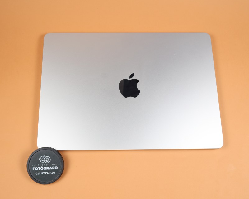 Mac Book Air M3 14"- 2024